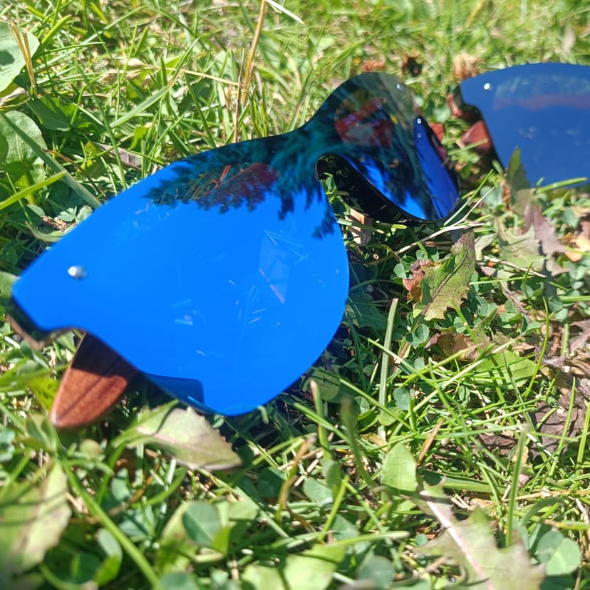 Tuotekuva: Kopaalipuu aurinkolasit Siniset linssit